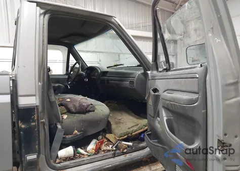 1992 Ford F250 из США, поврежденный, VIN 2FTHF26M3NCA02090